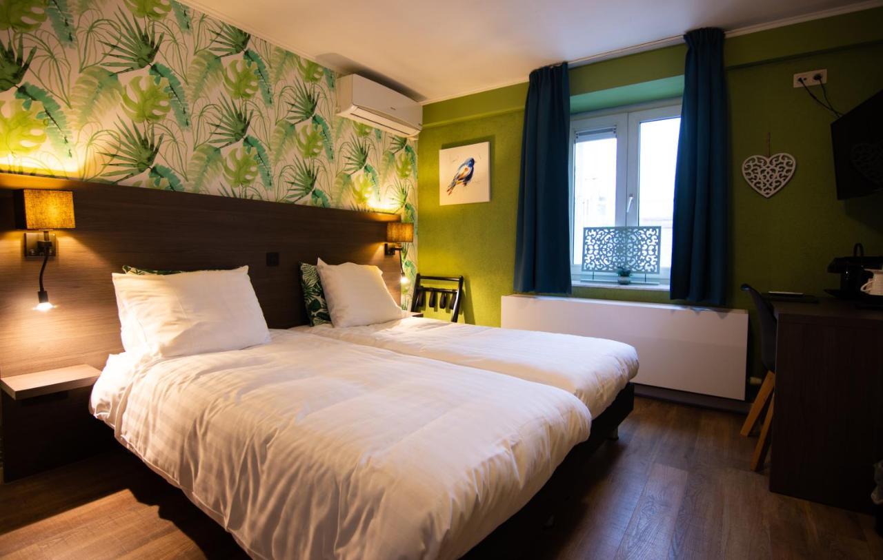 Hotel De Klok ซูเทนดาล ภายนอก รูปภาพ