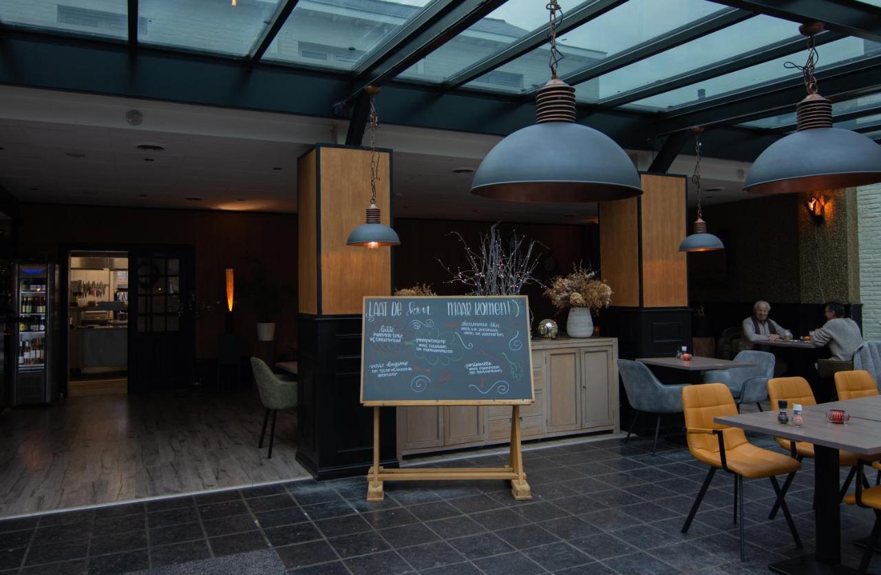 Hotel De Klok ซูเทนดาล ภายนอก รูปภาพ