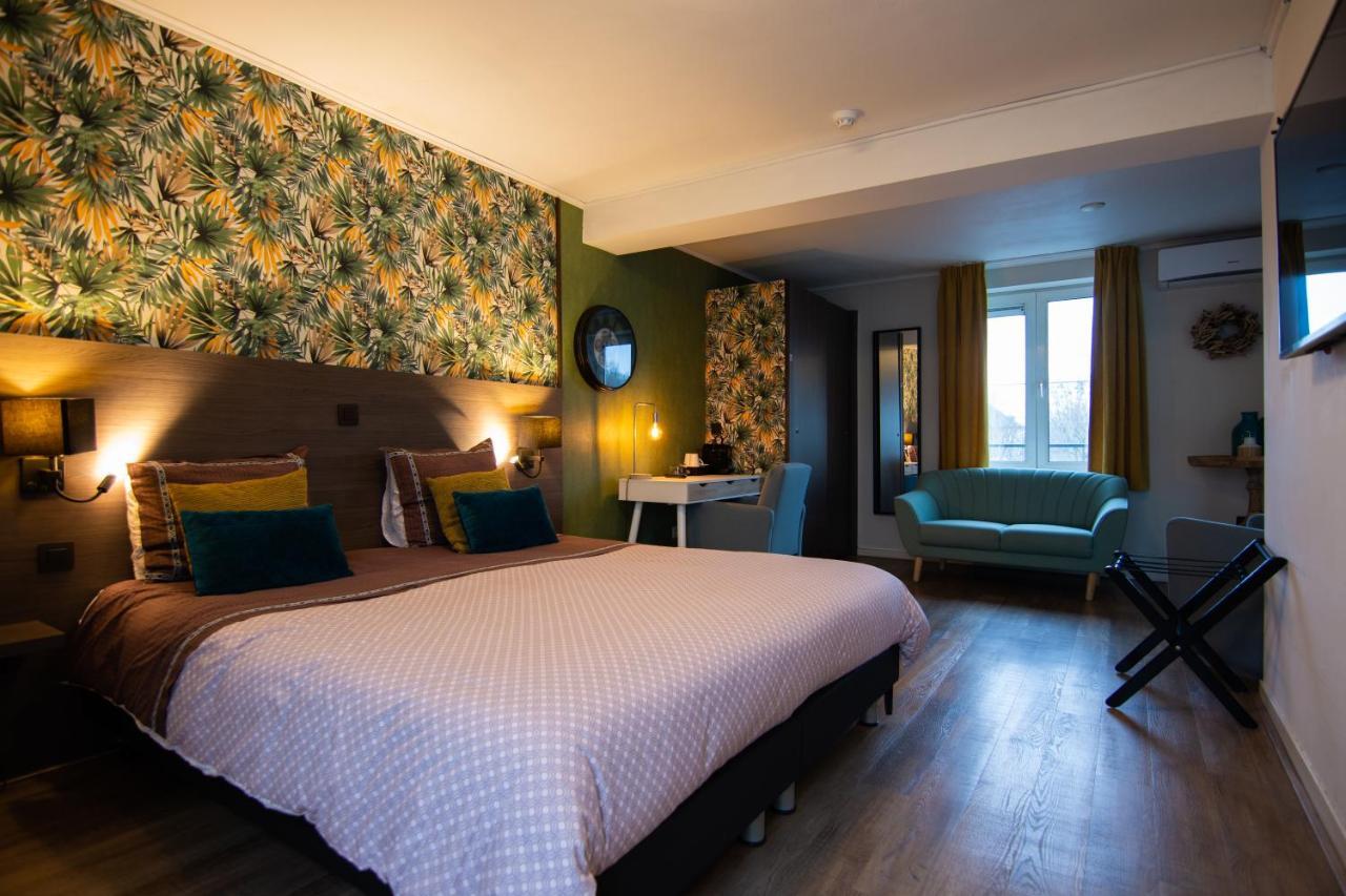 Hotel De Klok ซูเทนดาล ภายนอก รูปภาพ